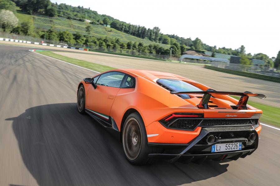  Lamborghini Huracan Performante (LB724) 2017 года  (WW) (фото 52 из 57)